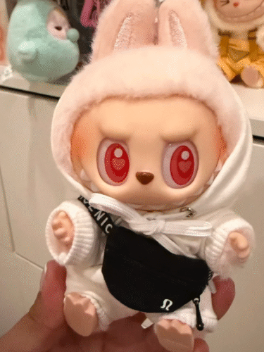 POPMART THE MONSTERS LABUBU Have a Seat Vinyl Plush Blind Box photo review