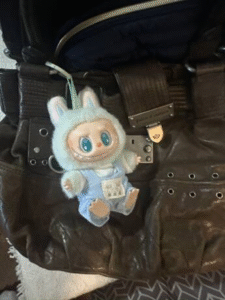 POPMART THE MONSTERS LABUBU Have a Seat Vinyl Plush Blind Box photo review