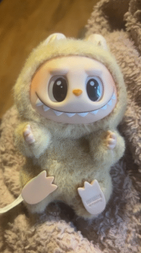 POPMART THE MONSTERS LABUBU Have a Seat Vinyl Plush Blind Box photo review