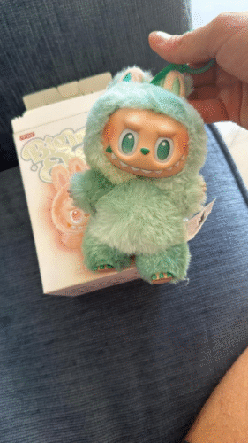 POPMART  THE MONSTERS LABUBU Big into Energy Series-Vinyl Plush Pendant Blind Box photo review