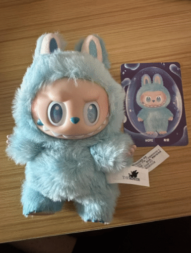 POPMART  THE MONSTERS LABUBU Big into Energy Series-Vinyl Plush Pendant Blind Box photo review