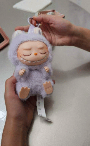 POPMART THE MONSTERS LABUBU Have a Seat Vinyl Plush Blind Box photo review