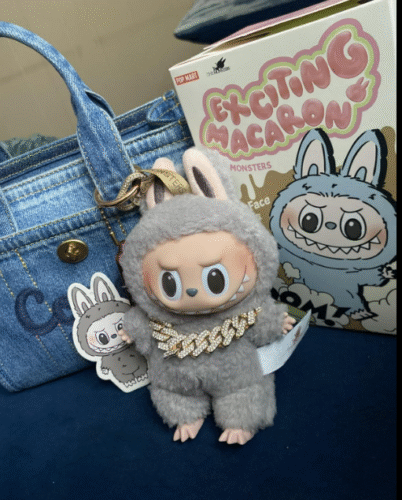 POPMART THE MONSTERS  Exciting Macaron LABUBU Vinyl Face Blind Box photo review