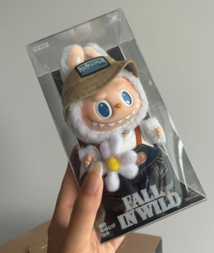 POPMART Labubu THE MONSTERS FALL IN WILD SERIES-Vinyl Plush Doll Pendant photo review