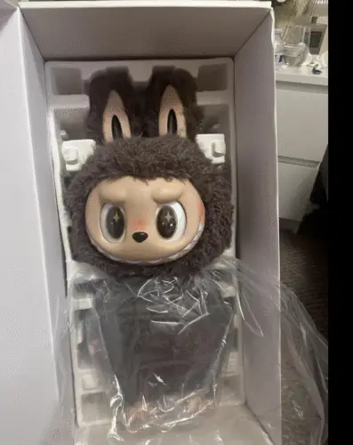 POPMART Labubu THE MONSTERS - I FOUND YOU Vinyl Face Doll photo review